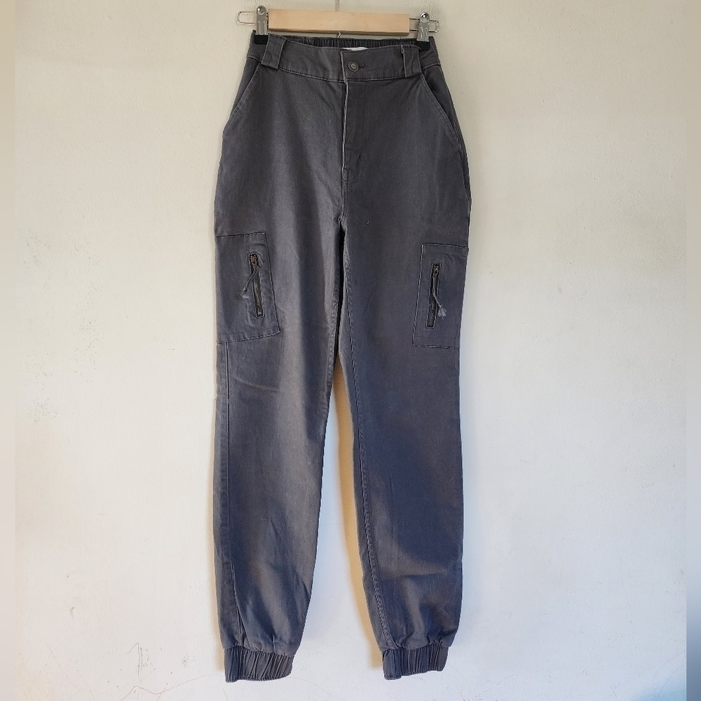 Hollister Ultra High-Rise Elastic Waist Joggers in Gray size XS